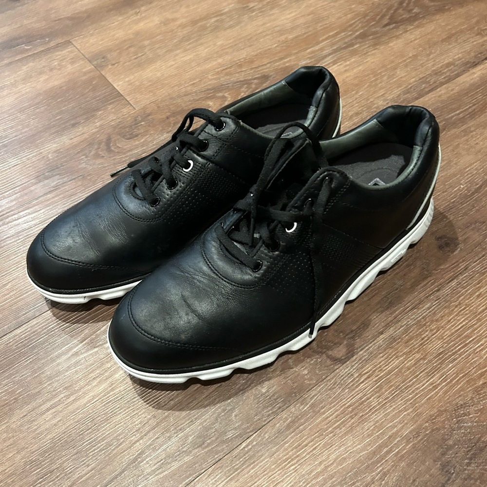 FJ Dry Joys Tour Black Leather golf shoes size 10